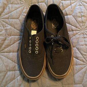 Vans- Women size 9, excellent condition Mens size 7.5